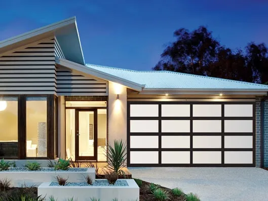Panel composite garage door